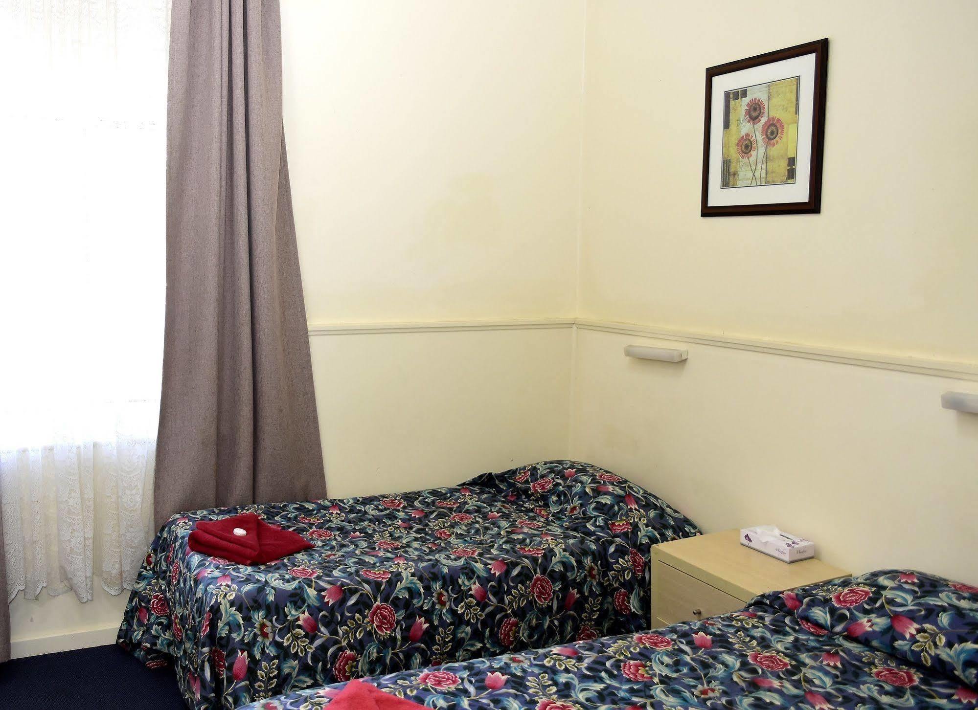 Travelway Motel ポート・ピリー エクステリア 写真