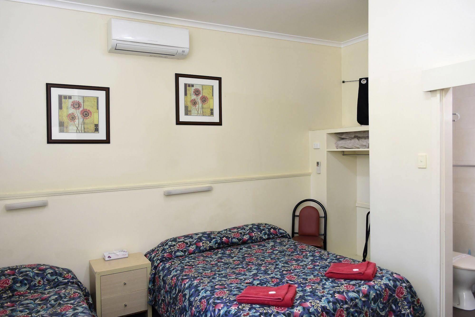 Travelway Motel ポート・ピリー エクステリア 写真